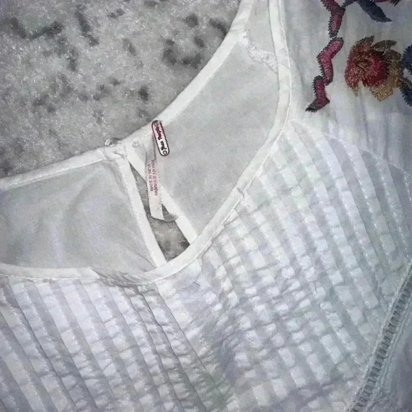 Free People White Floral Embroidered Dress Size S for Woman! - Picture 10 of 14